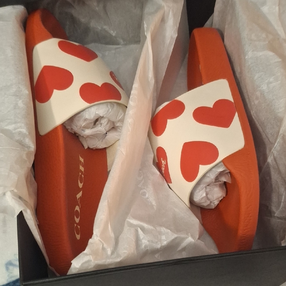 Coach Red and White Heart Slides - Picture 7 of 9
